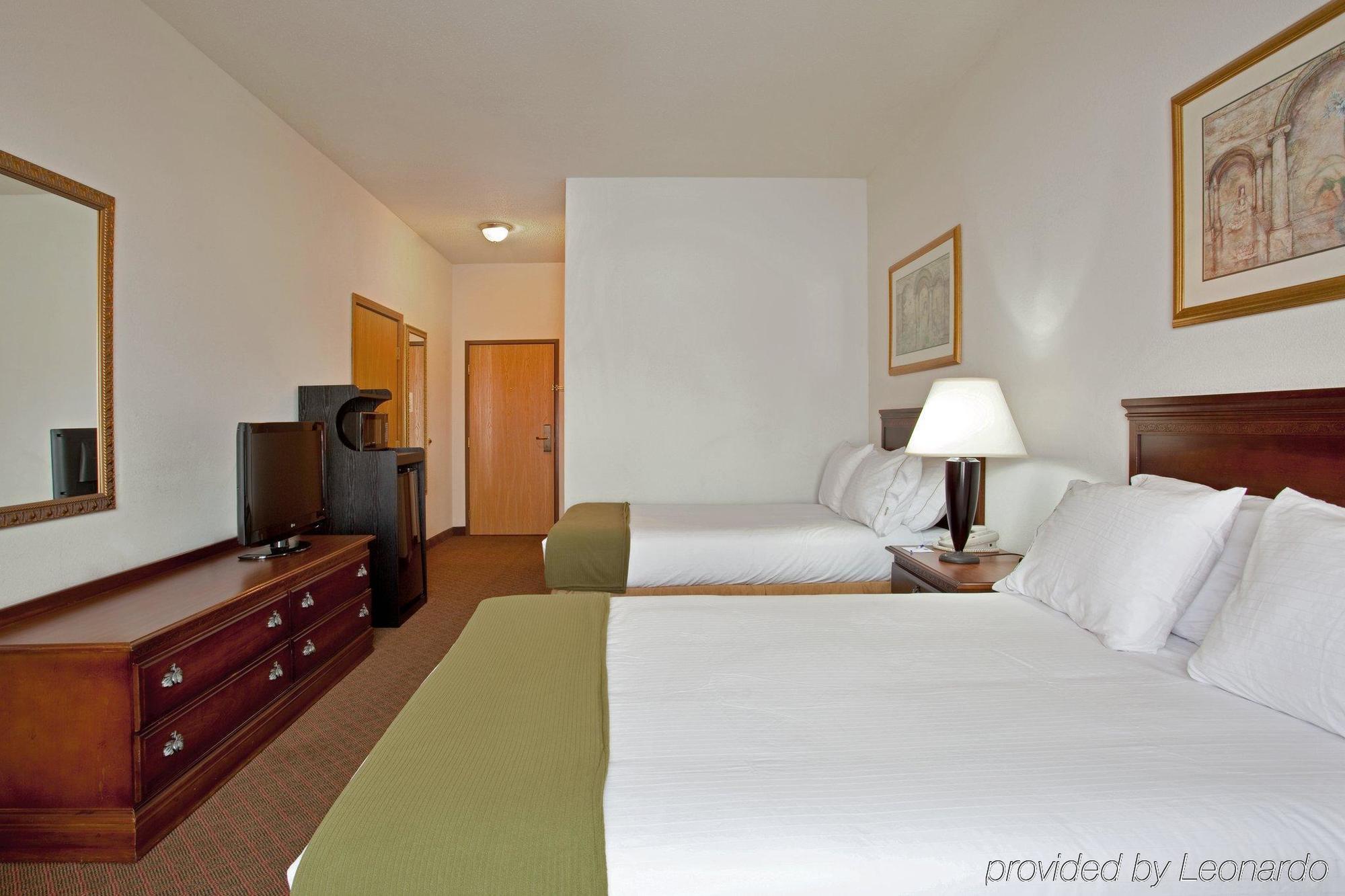 Holiday Inn Express Rochelle By Ihg Szoba fotó
