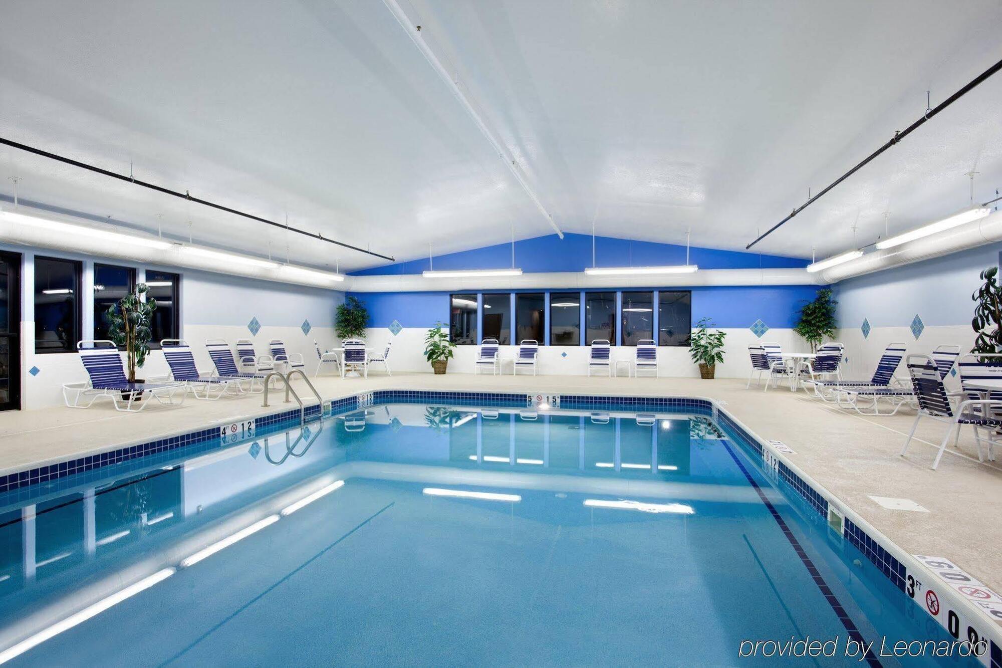 Holiday Inn Express Rochelle By Ihg Kültér fotó